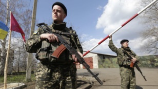 Украина Ресей азаматтарының елге кіруін шектеді Украина Ресей азаматтарының елге кіруін шектеді