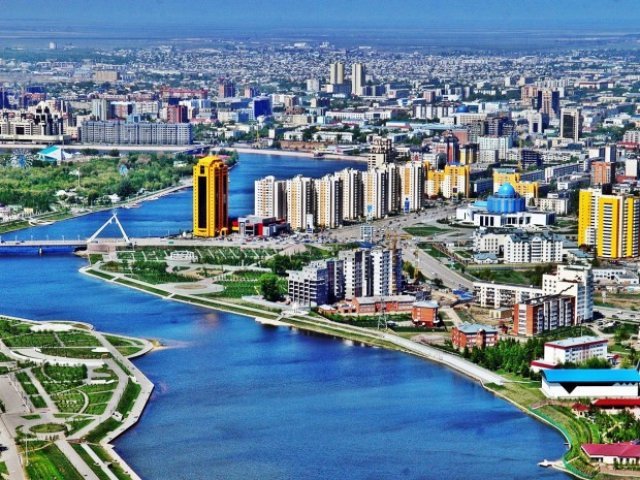Астанада тонаушыларды ұстауға көмектескен такси жүргізушісіне сыйлық берілді