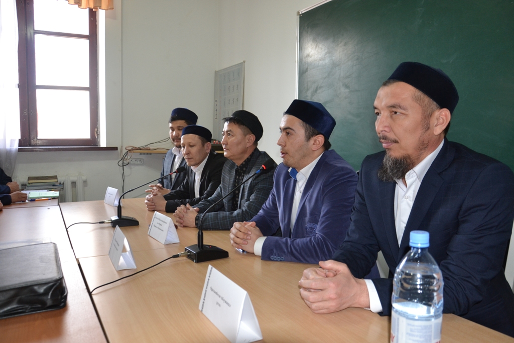 Моңғолия мұсылмандар одағының төрағасы Алматыға келді Моңғолия мұсылмандар одағының төрағасы Алматыға келді